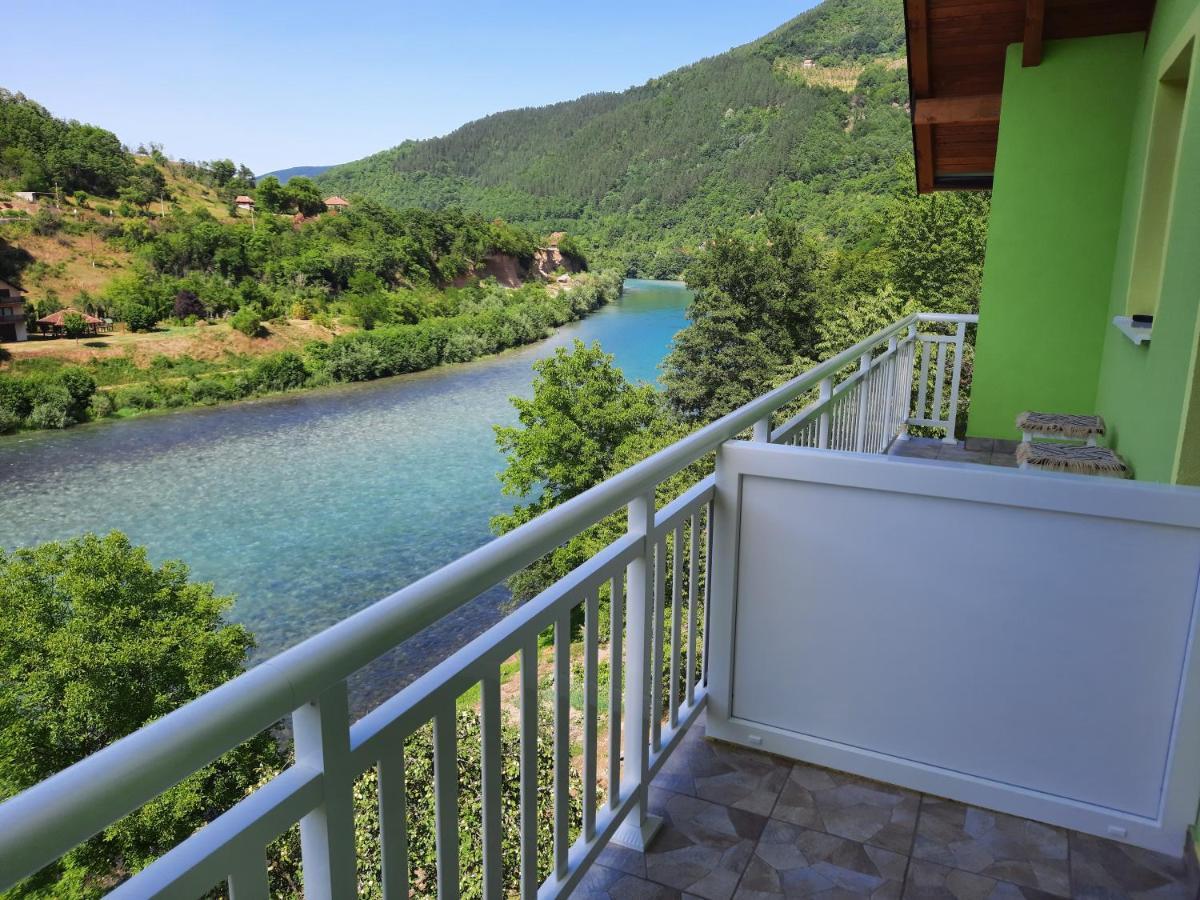 Apartmani Vila Na Drini Foca Exterior foto