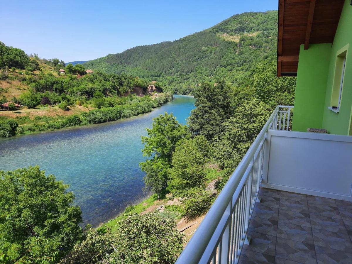 Apartmani Vila Na Drini Foca Exterior foto