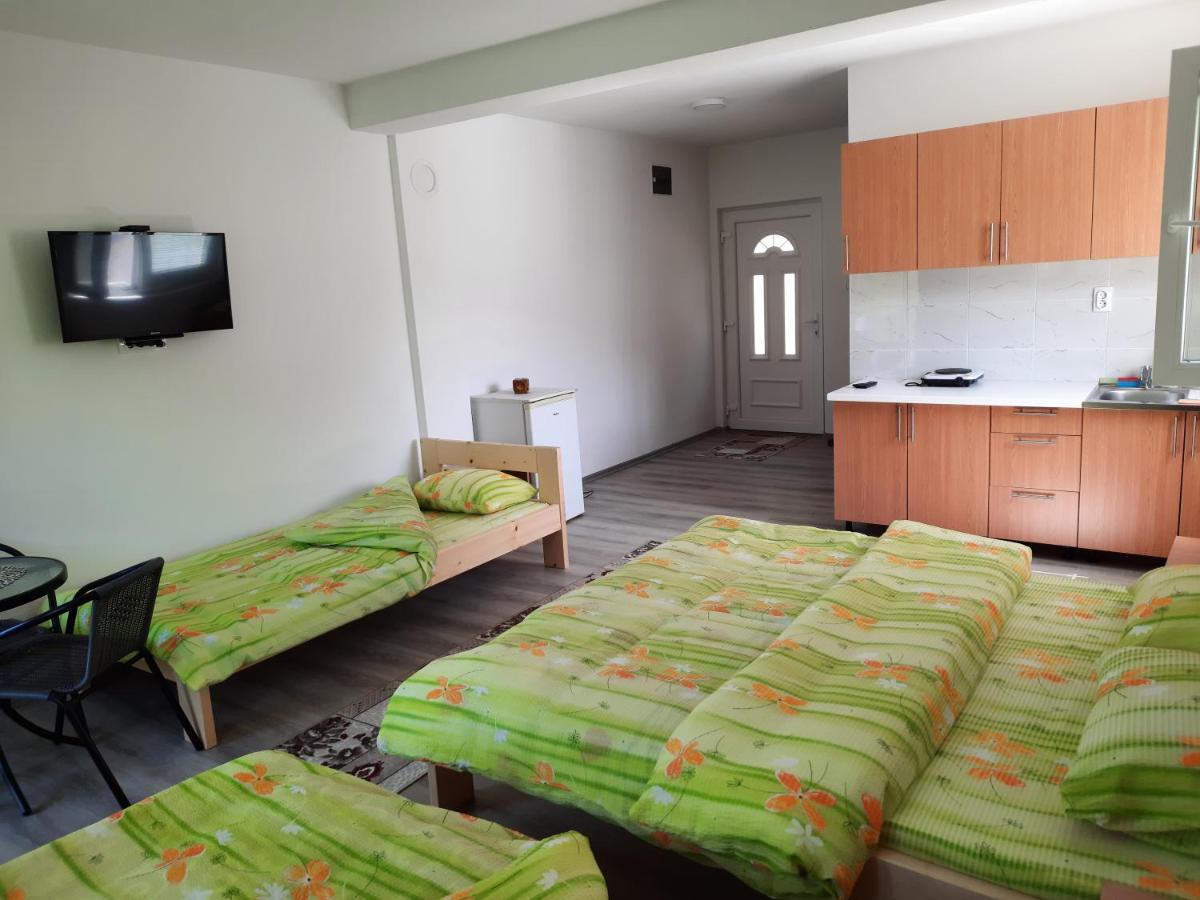 Apartmani Vila Na Drini Foca Exterior foto